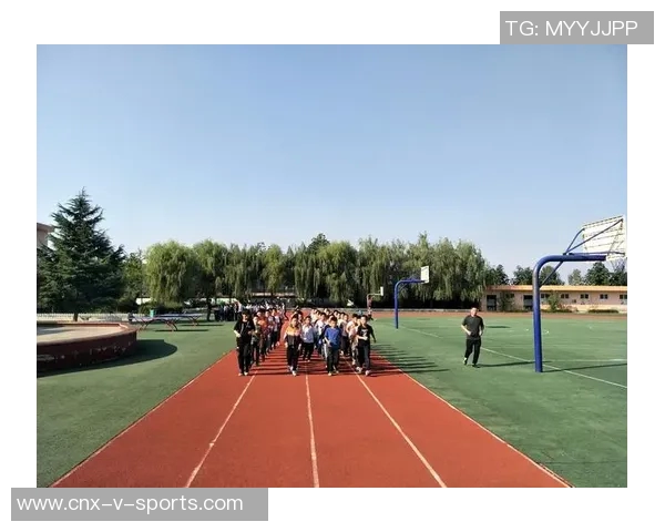 科学足球体能训练计划助力运动员提升竞技水平与身体素质 科学足球体能训练计划助力运动员提升竞技水平与身体素质