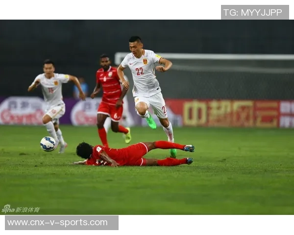 足球比分新浪实时更新足球赛事数据助你掌握比赛动态与精彩瞬间 足球比分新浪实时更新足球赛事数据助你掌握比赛动态与精彩瞬间